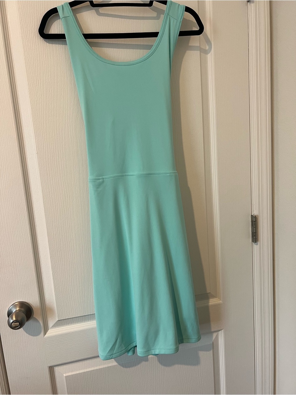 Columbia Mint Green Sleeveless Midi Dress